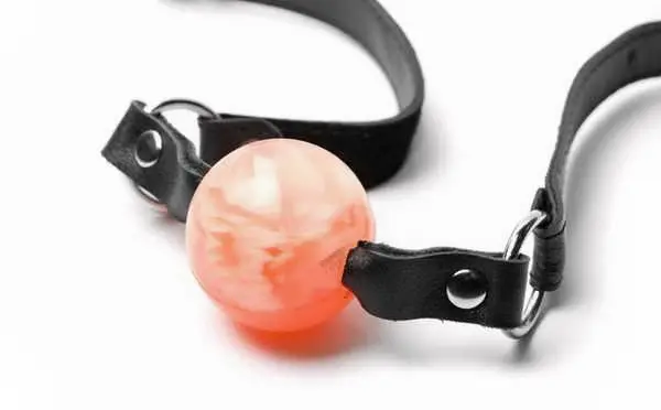 西檬之家-字母圈新人如何理解恋足与SSC原则？